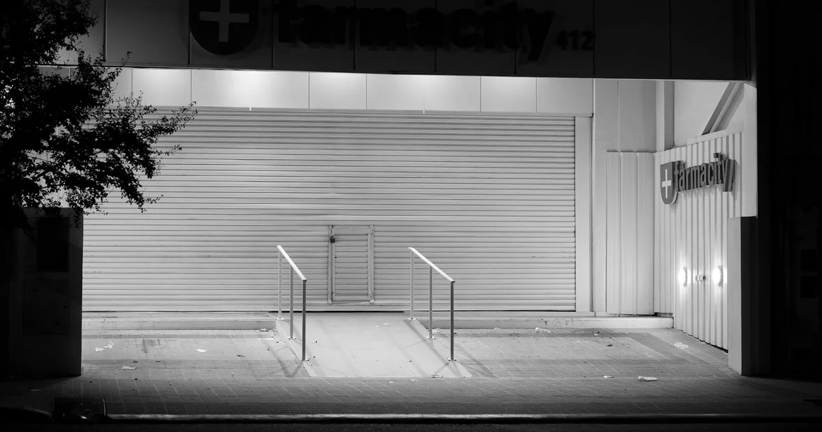 Différence entre rideau métallique et grille métallique à Montpellier en - Analyse pratique